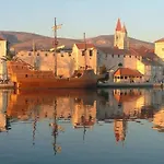 Apartment Horizont Trogir