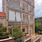 Apartment Horizont *